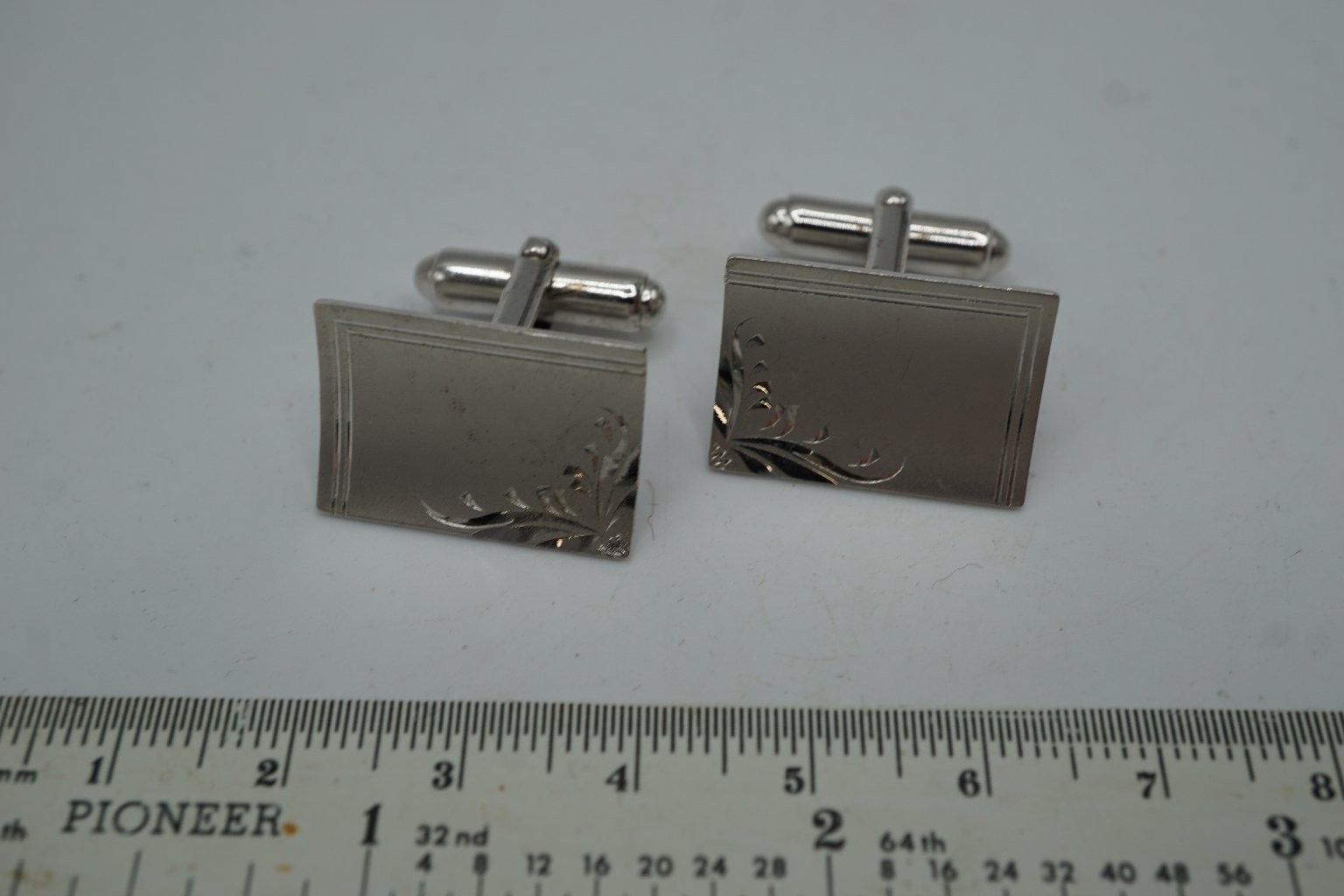 Vintage Rectangular Silver Tone Cufflinks 2.2cm E… - image 2