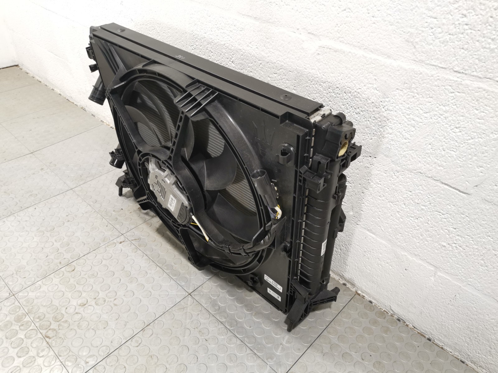 Maserati Ghibli 3.0 L RWD Auto 2015 Water Cooling A/C Radiator Cooler Pack OEM