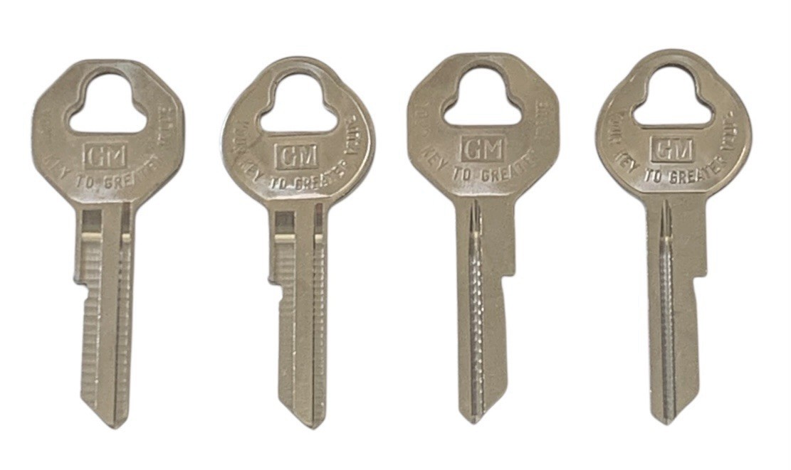 4 GM OEM KEY BLANKS 1935-1966 GMC Ignition Doors Trunk B10 B11 32318 32319