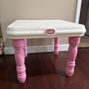 Vintage Little Tikes *Child Size* Pink & White Victorian Country Kitchen Table