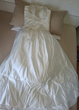 Hochzeitskleid