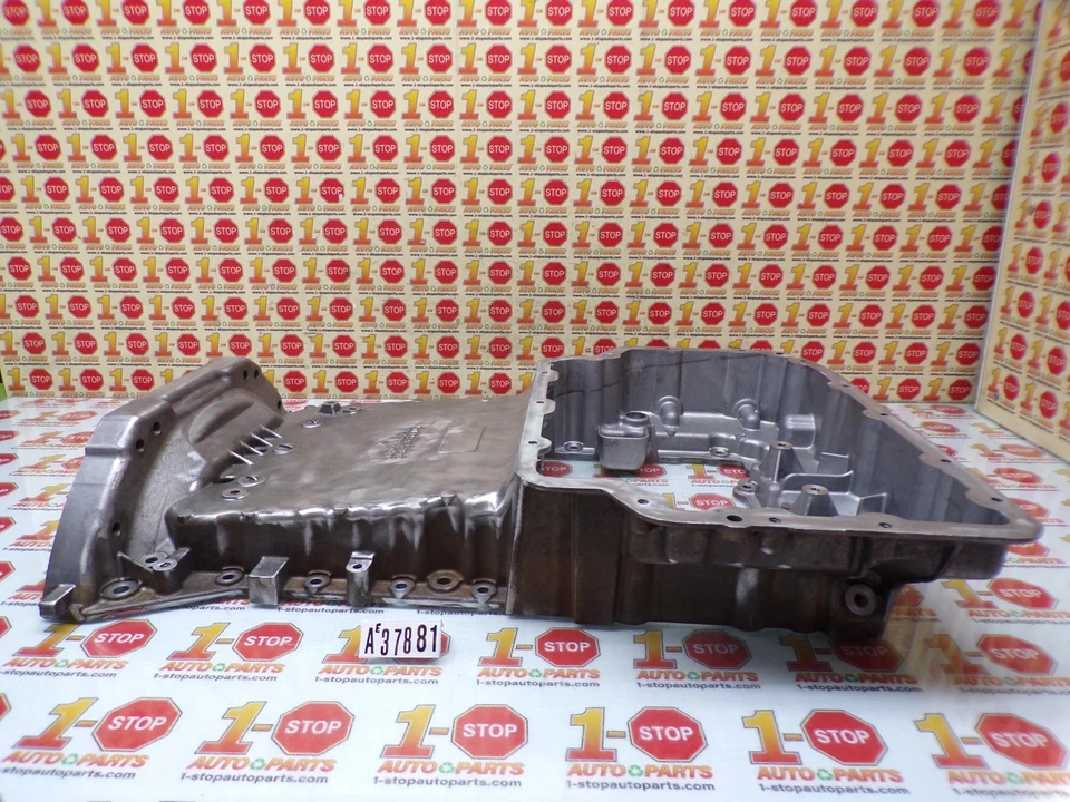 Mercedes Benz Sprinter 2500 2010-2022 cárter de aceite del motor superior 642-014-11-00 OEM Foto 4 de 4