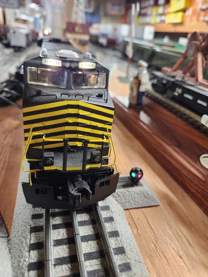 Nickel Plate Road Mth Railking Diesel Engine Proto 3 - Image 2 of 4