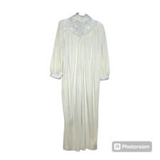 Diamond Tea Zip Front Robe Women s Large Cream Embroidered Floral Collar Sleeve