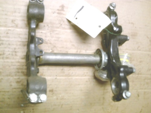 1978 Yamaha DT 125 upper lower triple tree front fork mount bracket
