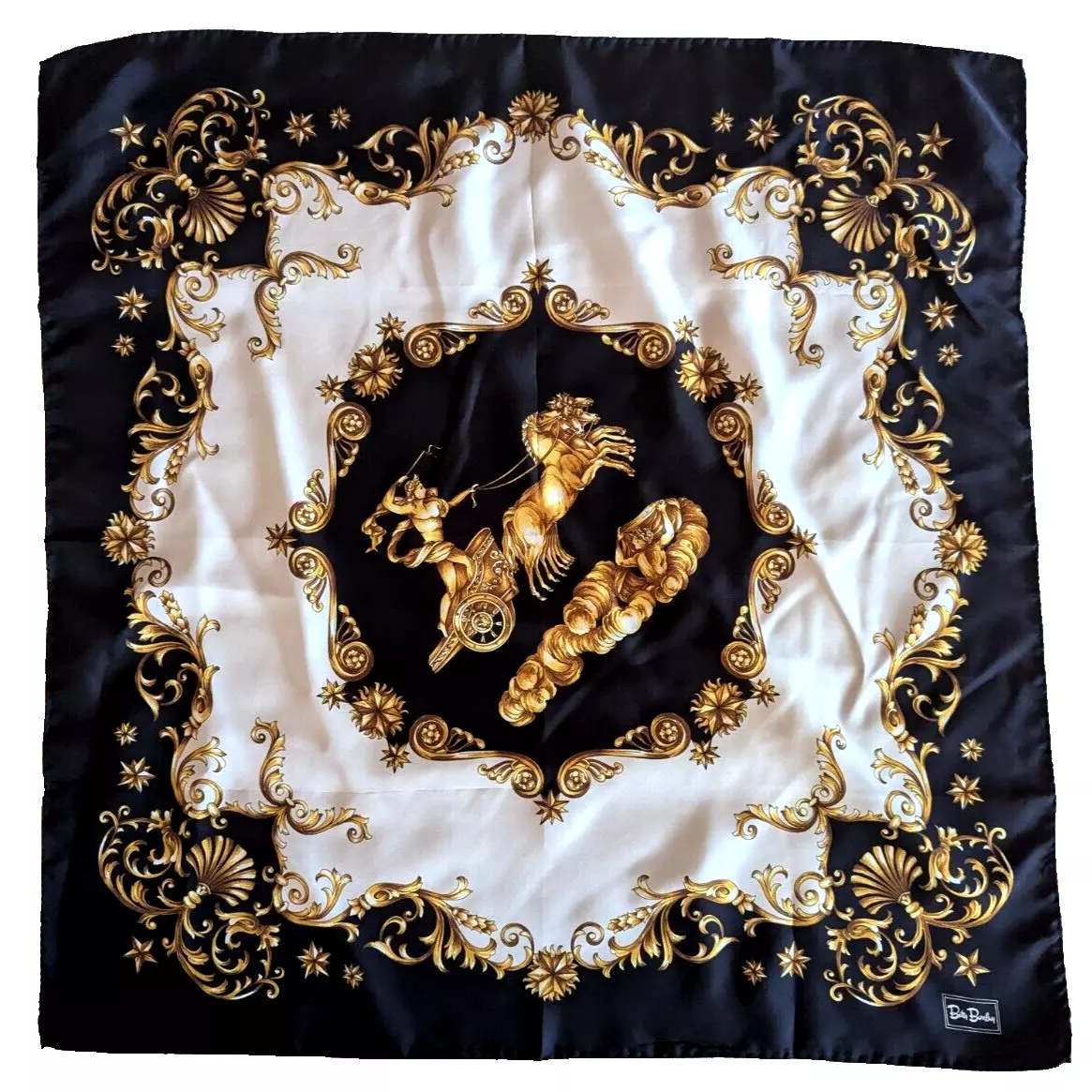 Vintage années 70   BETTY BARCLAY   Fabriqué en Italie 100 % foulard soie   34