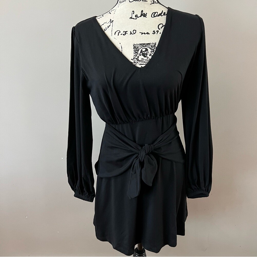 Susana Monaco tie front v neck long sleeve knit jersey dress ladies small black Susana Monaco tie front v neck long sleeve knit jersey dress ladies small black