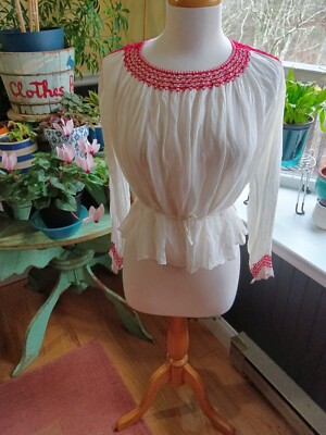 トップス 1920's antique Rumania embroidery tunic トップス 1920's antique Rumania embroidery tunic 1920's antique