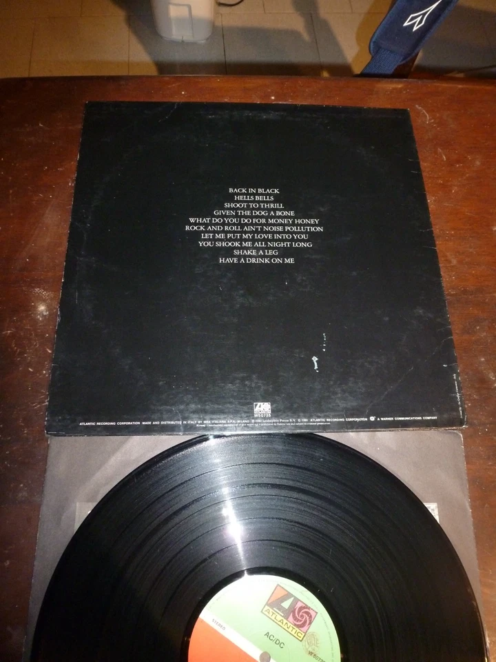 LP AC/DC BACK IN BLACK / ATLANTIC W50735/1980 ITALY 1° STAMPA LAMINATA + INNER - Immagine 2 di 2