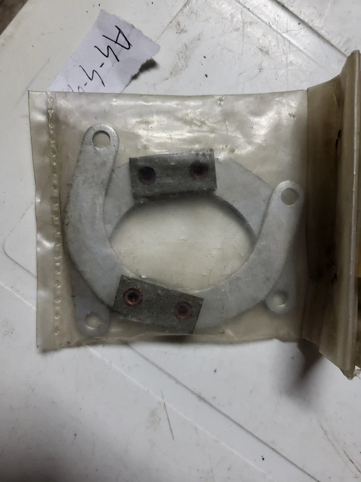 Staffa Supporto Fermo Forcella Piaggio Ape Mp Originale 109636 - Immagine 3 di 3