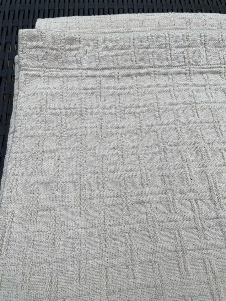 Fieldcrest Luxury Matelasse Natural Beige Linen/Cotton Shower Curtain 68" x 66" - Image 3 of 4