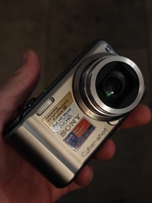 Sony Cyber-shot DSC-HX5 10,2 MP - Teil Defekt Ohne Zubehör 
