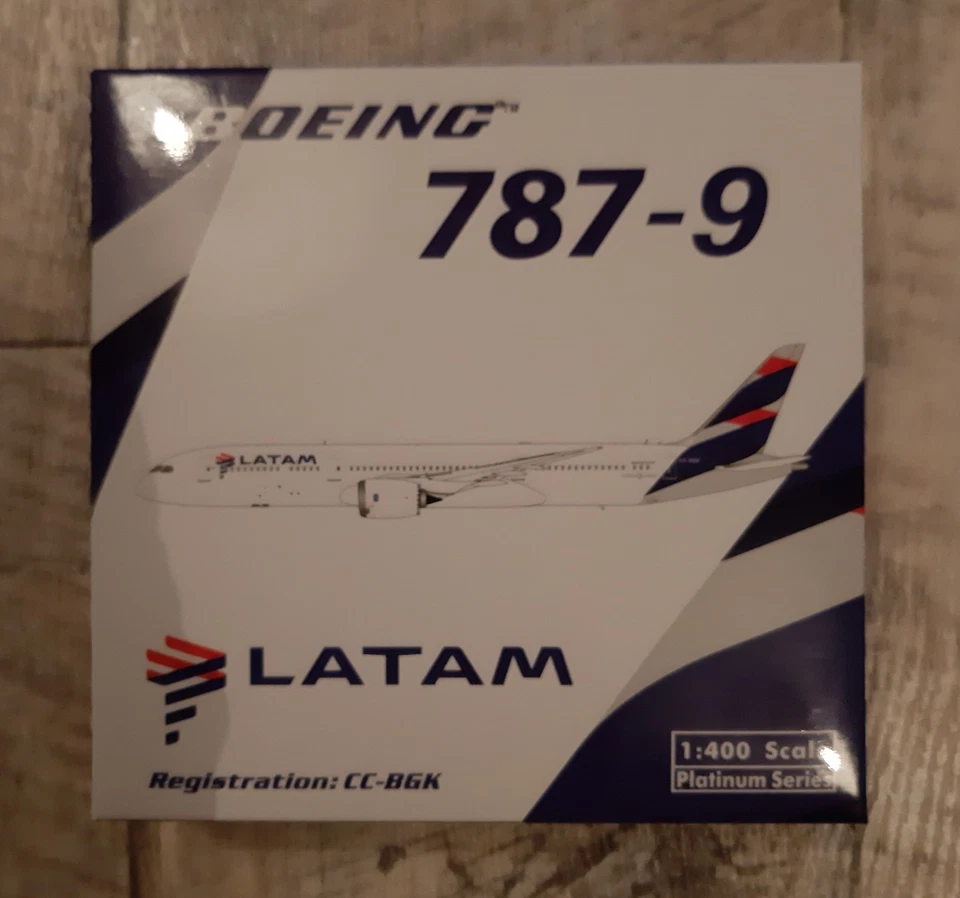 Phoenix 1:400 Boeing 787 Latam