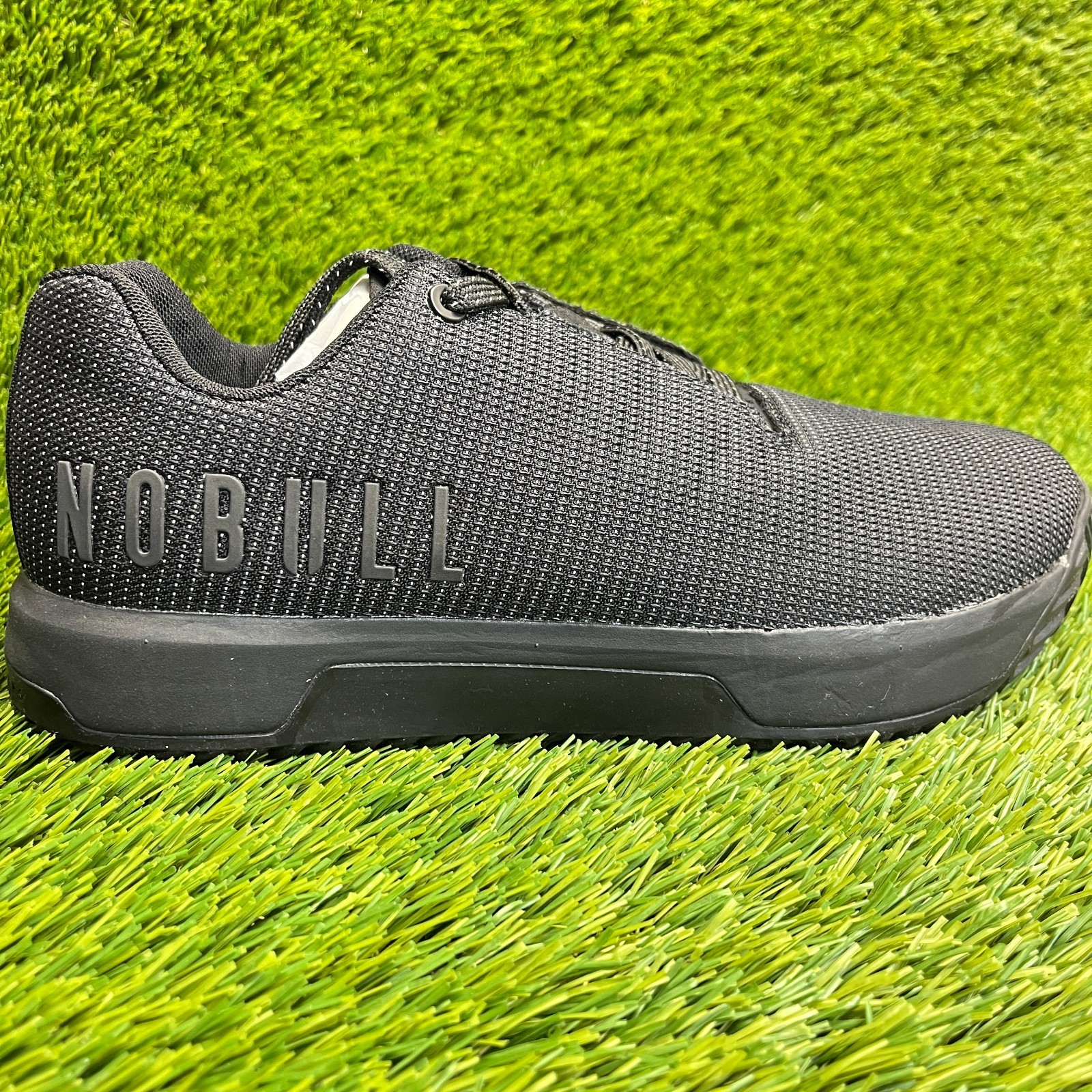 Nobull Outwork Edge Mens Size 9.5 Black Running Cross Training Shoes Sneakers