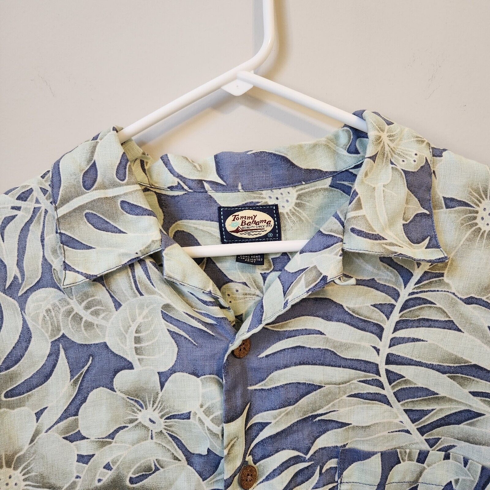 Tommy Bahama Linen Tropical Button Down Shirt, Me… - image 3