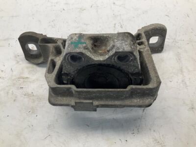 12 13 14 15 16 17 18 Ford Focus 2.0 FWD SEDAN SE Engine Mount B