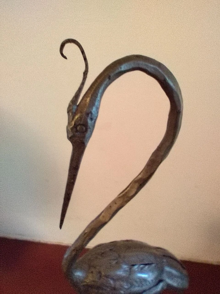 arte antiquariato complementi di arredo. Scultura Airone artdeco ferro battuto - Immagine 3 di 4