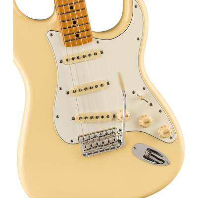 Fender Vintera II '70s Stratocaster Guitar - Vintage White