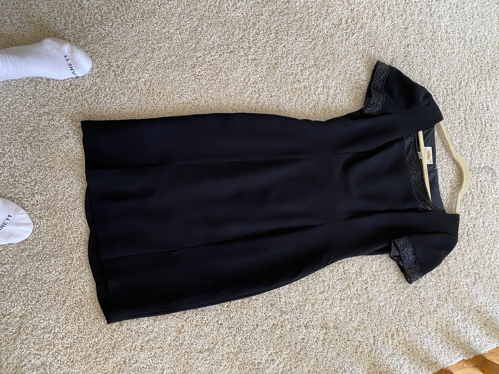 TALBOTS SIZE 8 BLACK BACK BUTTON DOWN SHEATH DRESS - image 7