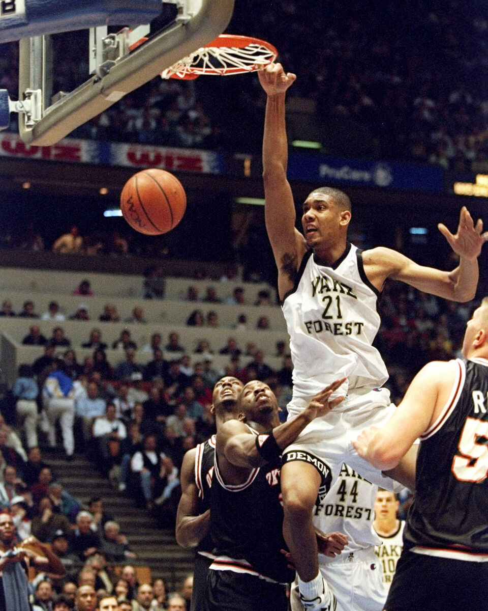 Tim Duncan Wake Forest 8x10 Picture Celebrity Print