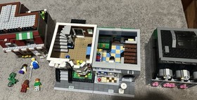 LEGO Creator Expert 10218 PET SHOP Modular Building 100% Complete Manuals No Box