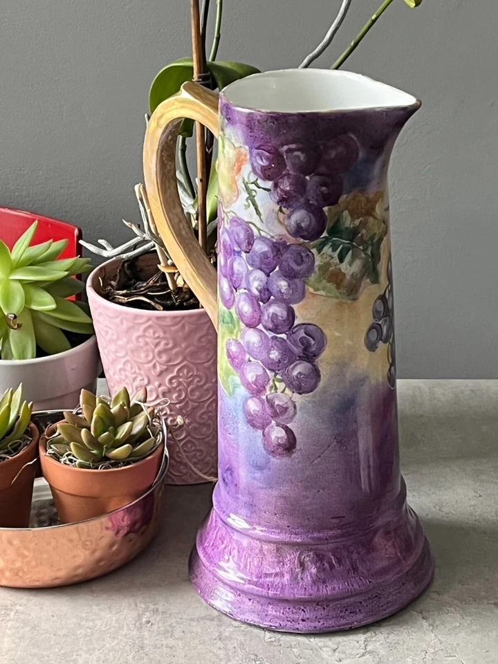 Precioso jarrón jarra vintage pintado a mano de uvas moradas de 12-1/4" de alto Foto 2 de 4