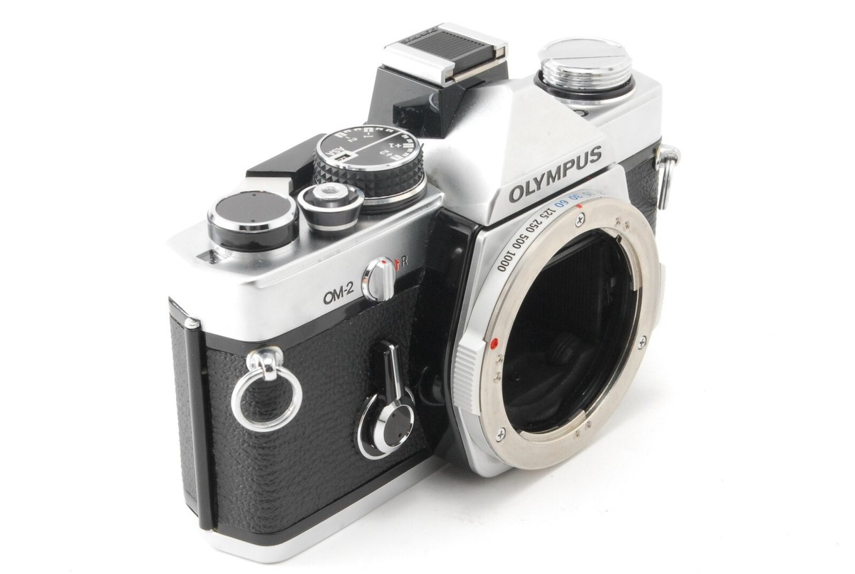 フィルムカメラ Olympus OM-2 + Zuiko Auto-S 50mm F1.8 81IuxMsVVKL._UF350,350_QL50_.jpg