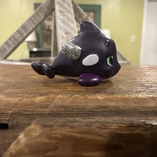 ORIGINALE HATCHIMALS COLLEGGTIBLES, STAGIONE 5 AMICI SUBACQUEI VIOLA ORCADEE - Foto 2 di 5