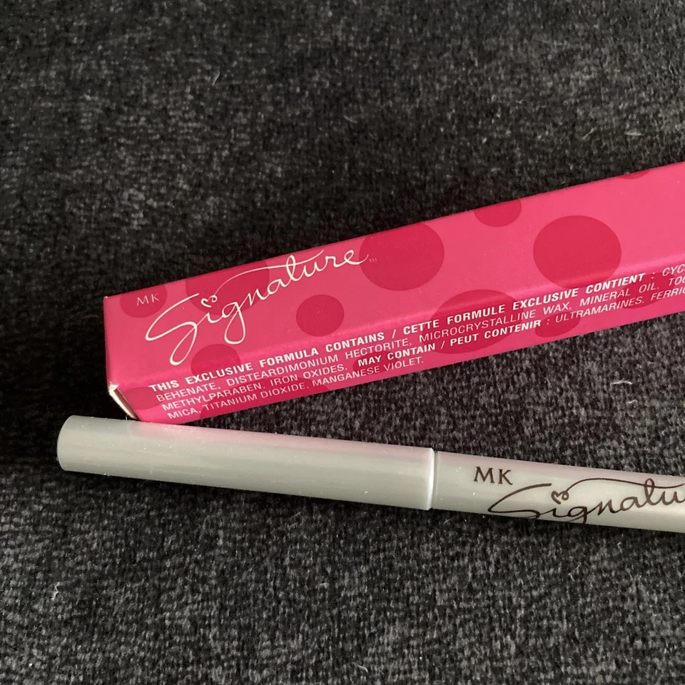 Mary Kay Signature Eyeliner SABLE #9051 .01 oz - Image 2 of 4