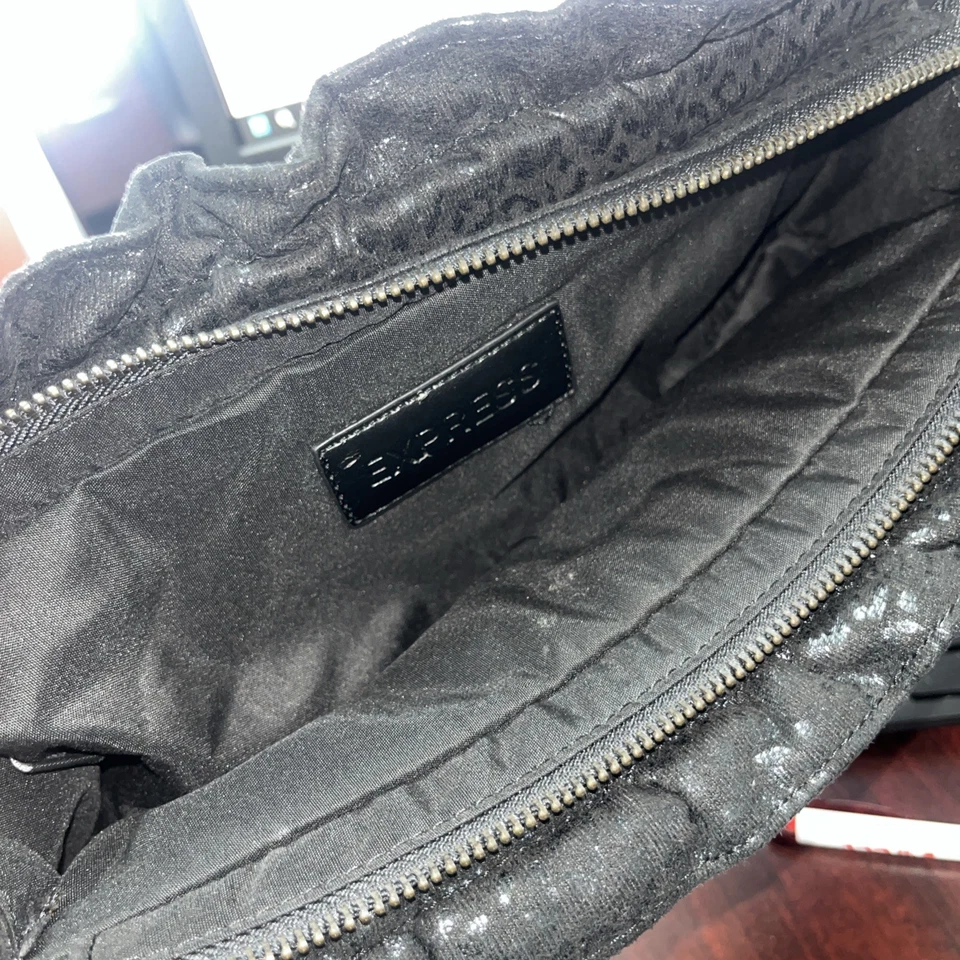 Bolso sin asas Express para mujer negro leopardo muñeca cartera de mano Foto 2 de 4