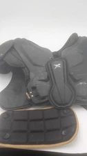 Xenith Velocity Football Varsity Shoulder Pads Size Large 18-20” And Backplate