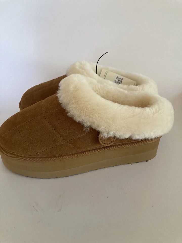 Chinelos Fireside By Dearfoam tamanho 7 100% couro castanho shearling genuíno novo com etiquetas - Imagem 3 de 4