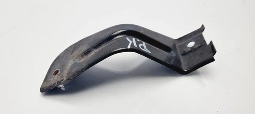 VW PASSAT Variant B5 3B6 Kotflügelhalter vorne links 3B0821237 2.00 31112326