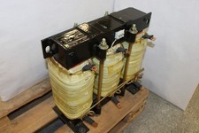 Siemens 4AU3995-0UA51-8AN2 Transformer