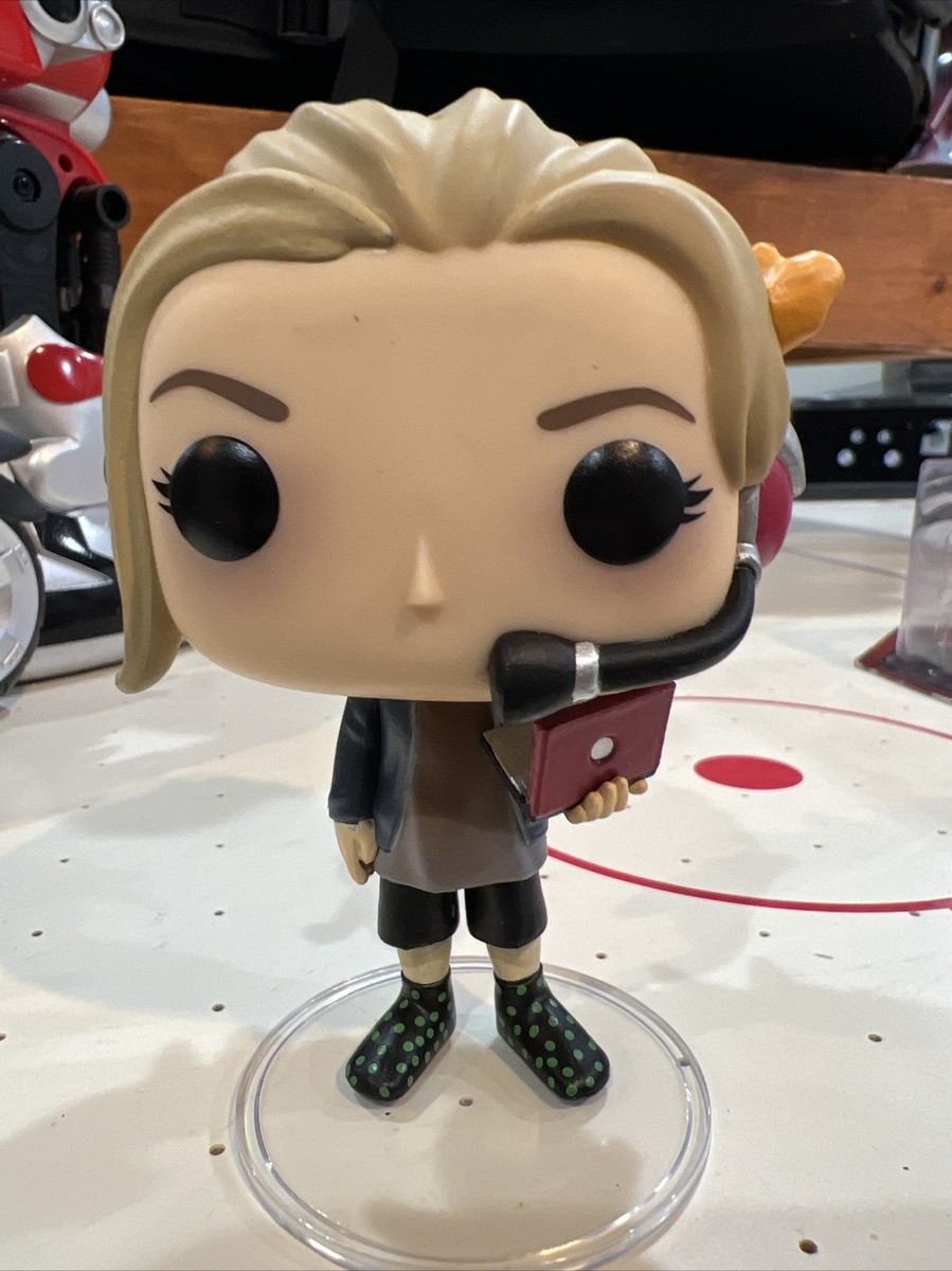 Funko Pop! Vinyl: Big Bang Theory - Penny w/computer #780