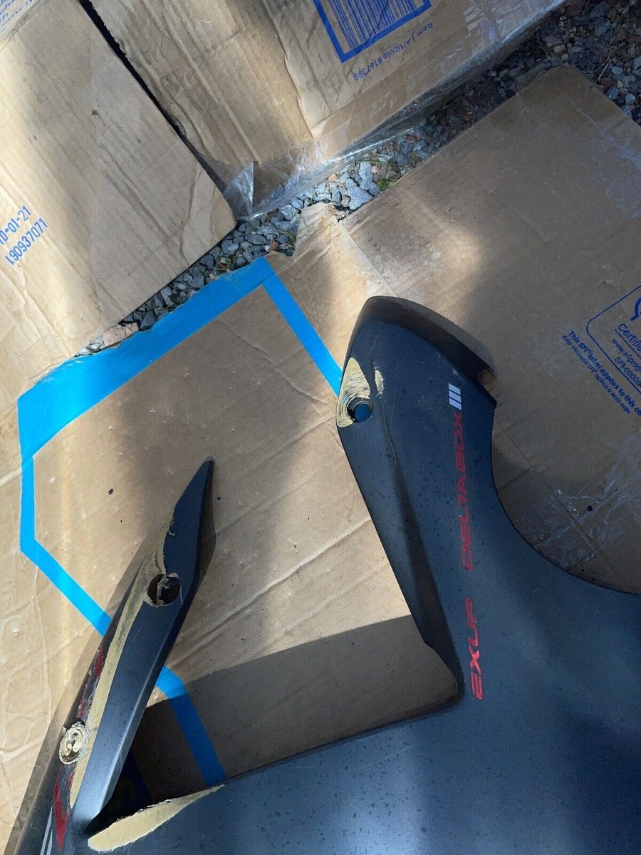  93-01 KAWASAKI NINJA ZX11 REAR BACK TAIL UNDERTAIL FAIRING