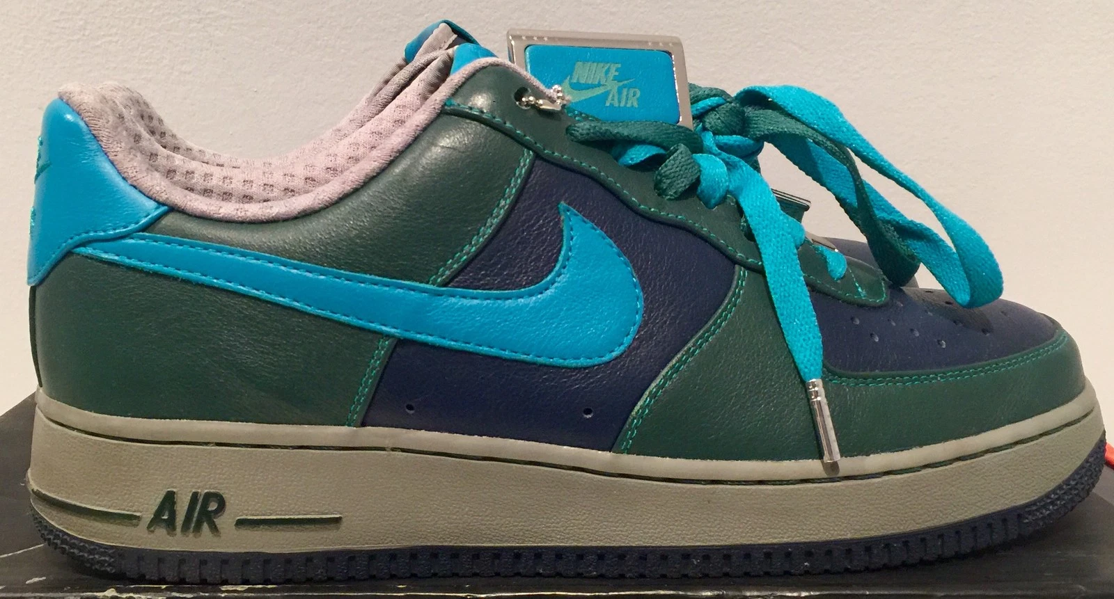 Authentique Nike Air Force 1 one low ID 25 ans 2007 Supreme 9,5