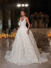 Beaded Ball Gowns Wedding Dresses 2026 Exquisite V-Neck Sparkle Open Back Gowns