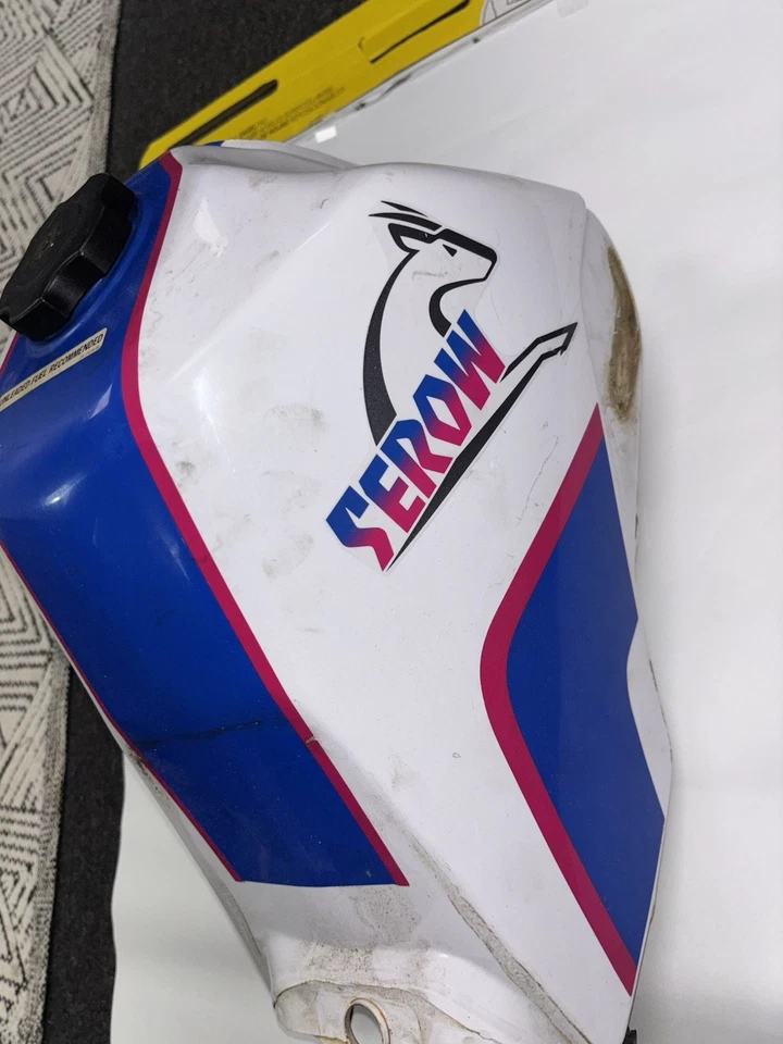 1993 Yamaha Serow XT225 OEM Gas Tank – Used – Rust Inside – No Key - Image 2 of 3