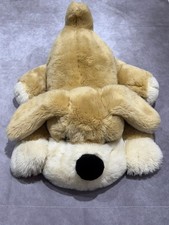 FAO Schwarz Plush Laying Dog 21in Tan Cream Stuffed Animal Toy 2013 Toys R Us
