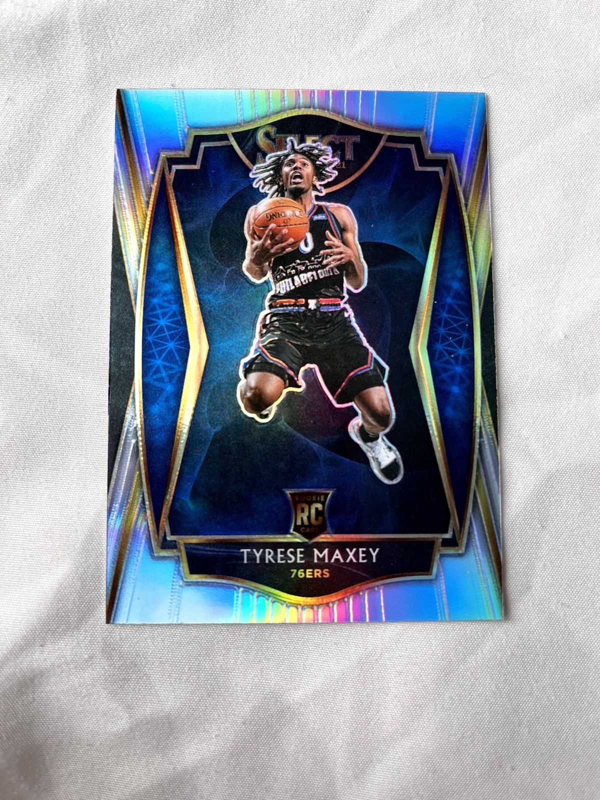 2020-21 Panini Select - Premier Level Tyrese Maxey #174 HOLO  Silver Prizm (RC)