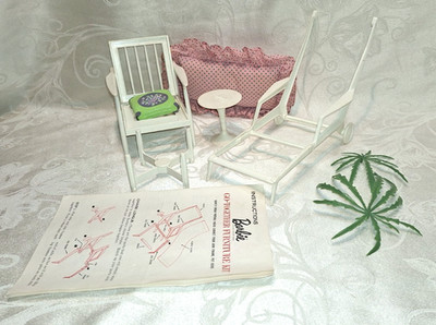 VINTAGE BARBIE DOLL GO-TOGETHER FURNITURE LOT PIECES TLC $32.99