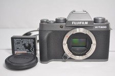FUJIFILM X-T200 Mirrorless Camera Body Dark Silver Excellent Condition