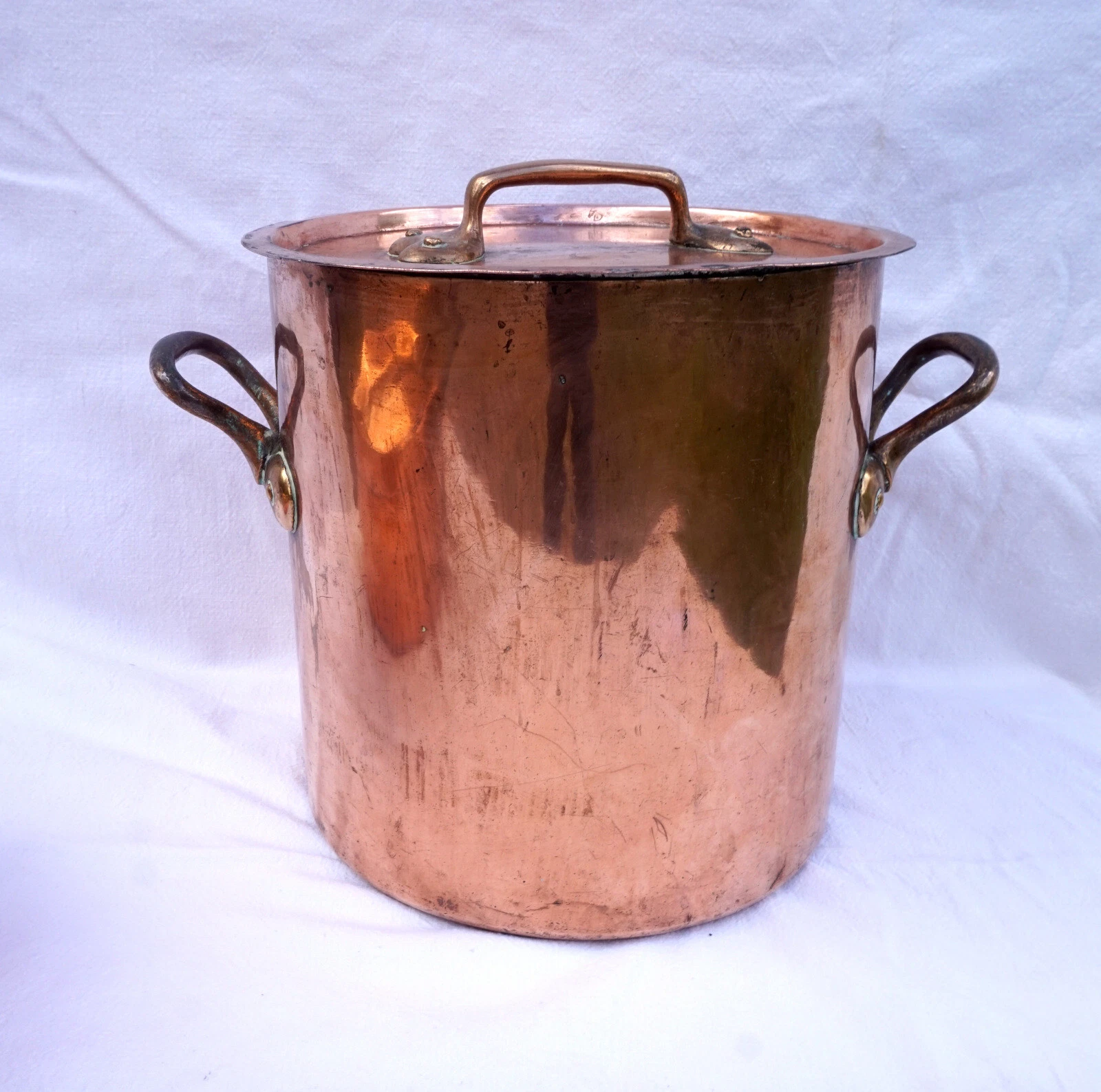 French Cook Tinned Dovetailed Copper Large Ø 9 1/2" Lidded Sew Stock Pot 1900's
Opens in a new windo