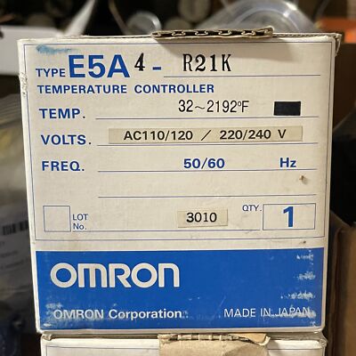 OMRON E5A4-R21K Temperature Controller - NEW OPEN BOX