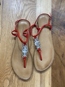 antonio melani flat sandals