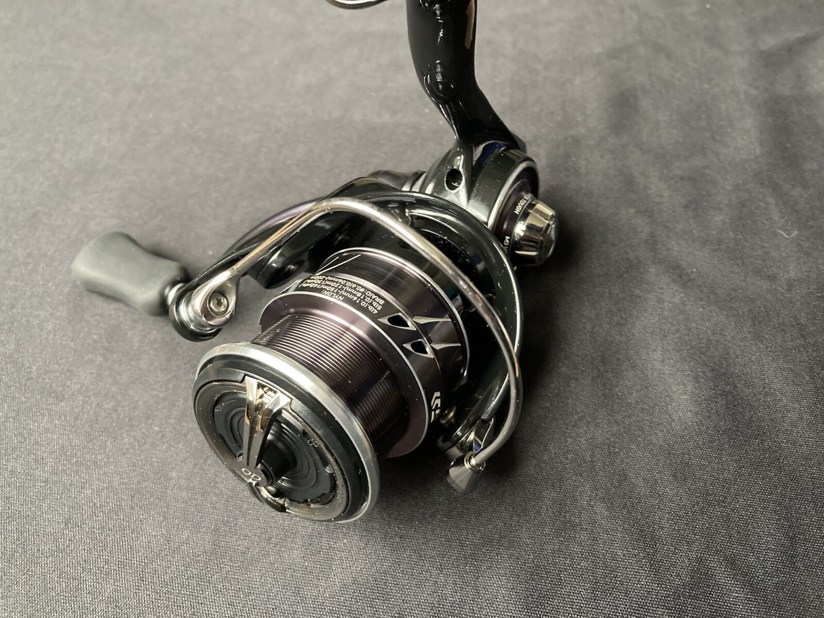 タトゥーラ　LT2500S-XH ダイワ タトゥーラ LT2500S-XH-QD (リール) 価格比較 - 価格.com