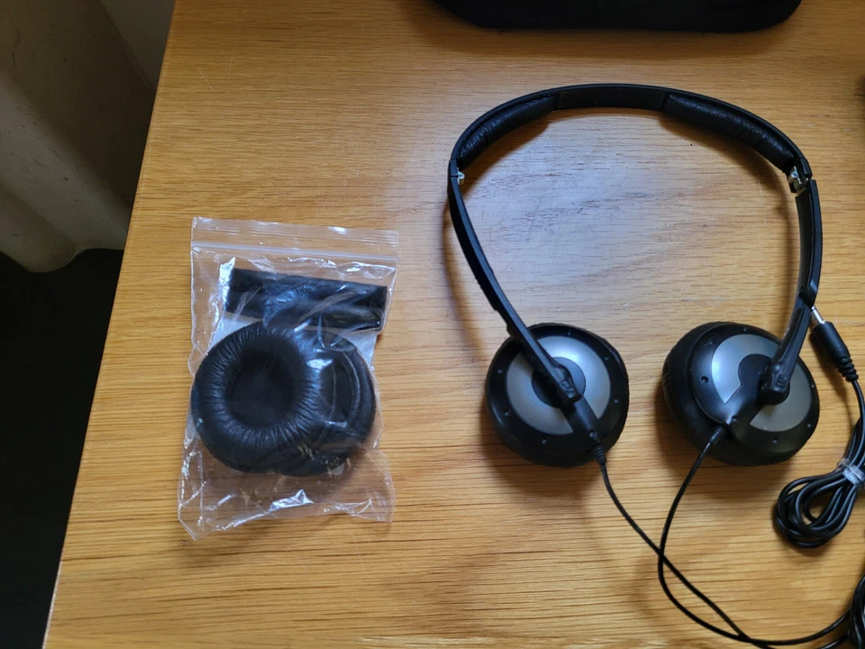 Sennheiser PXC 250 NoiseGard, photo 2 of 5