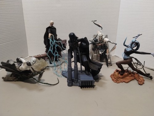 Star wars unleashed figures lot Of 5 Statues Adult Collection Darth Vader and...