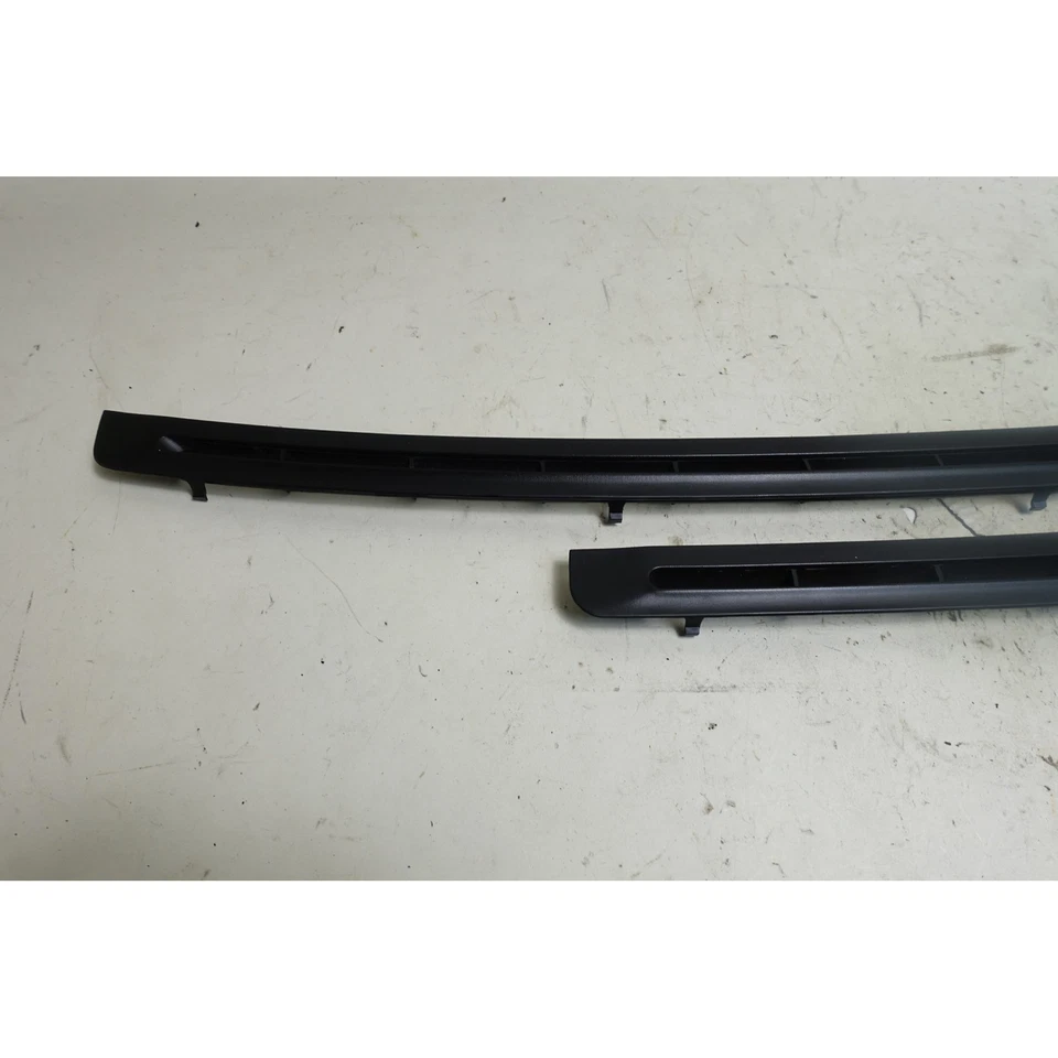 94-99 BMW E36 3-Series Factory Front Dash Windshield Defroster Vents Black OEM - Image 2 of 4